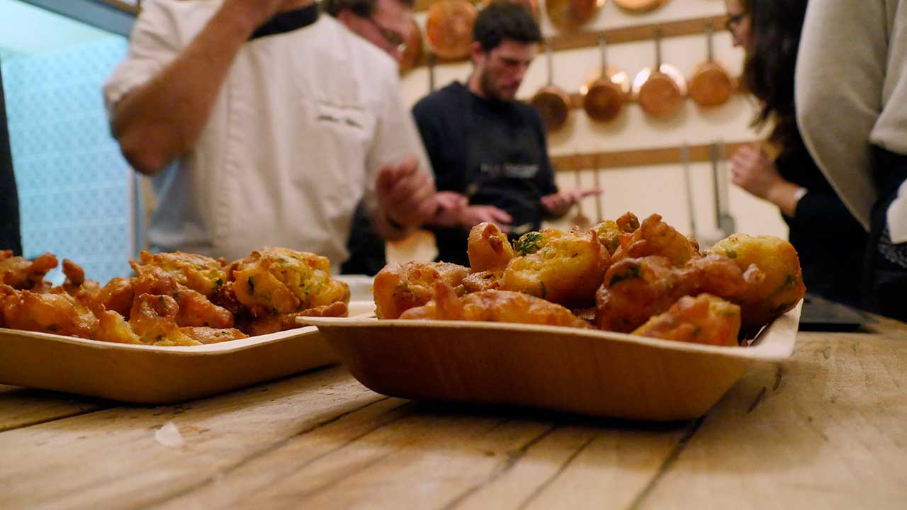 Cours de cuisine en séminaire d'entreprise au château de Parentignat
